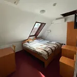 Minaret&etterem Hotel 3*