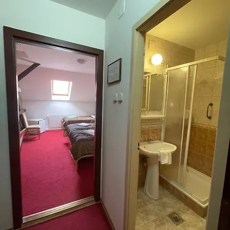 Minaret&etterem Hotel 3*
