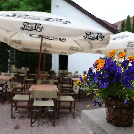 Hotel Minaret&etterem