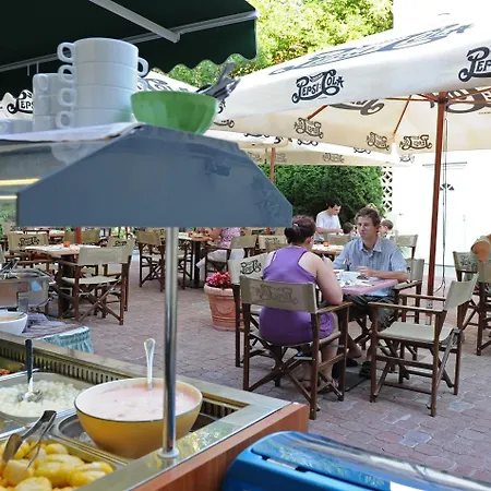 Hotel Minaret&etterem