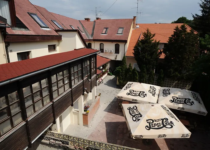 Minaret&étterem Szálloda 3*